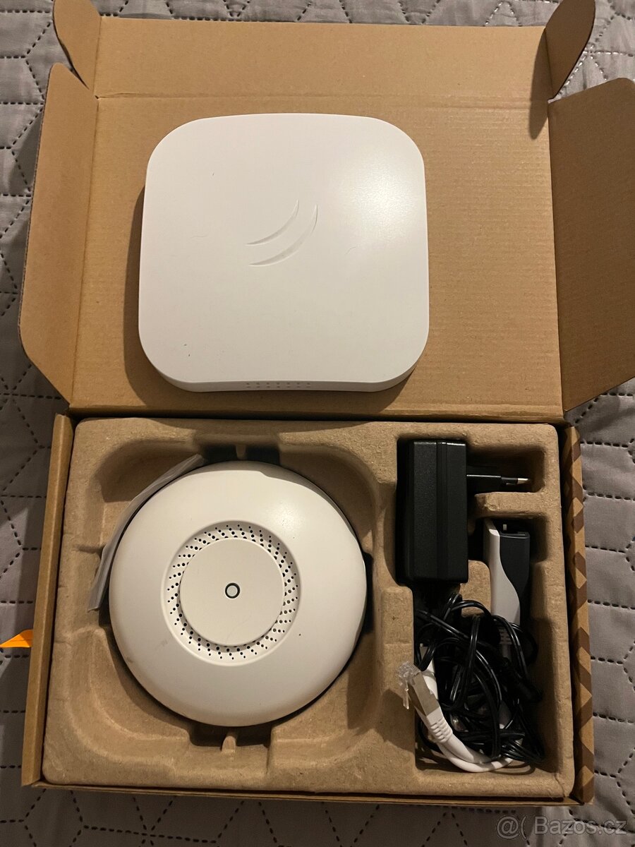 MikroTik routery + switch - 4
