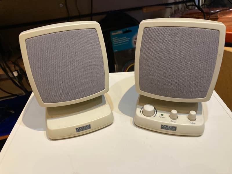Altec Lansing ACS340 s aktivním subwooferem - 4