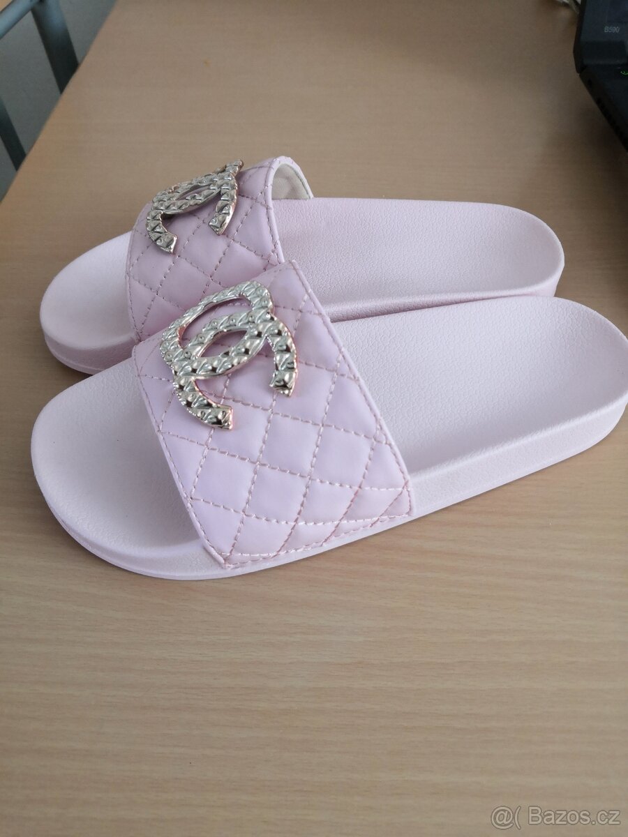 Dámské pantofle - 4