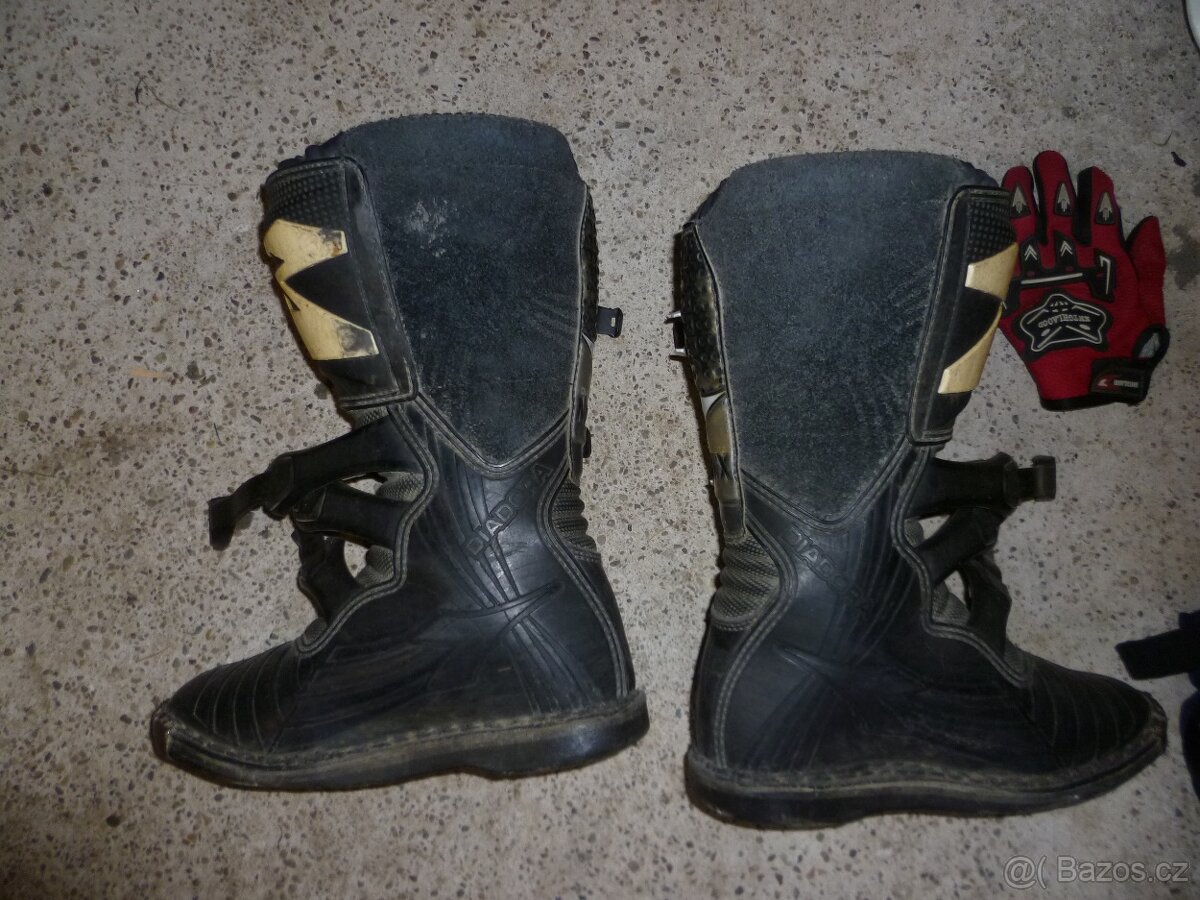 Prodám dětské věci na moto - 4