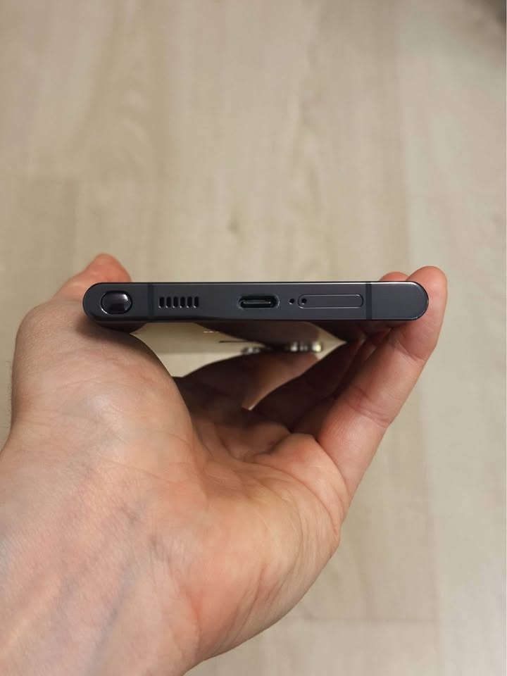 Samsung Galaxy S22 Ultra 5G 12GB 512GB - 4