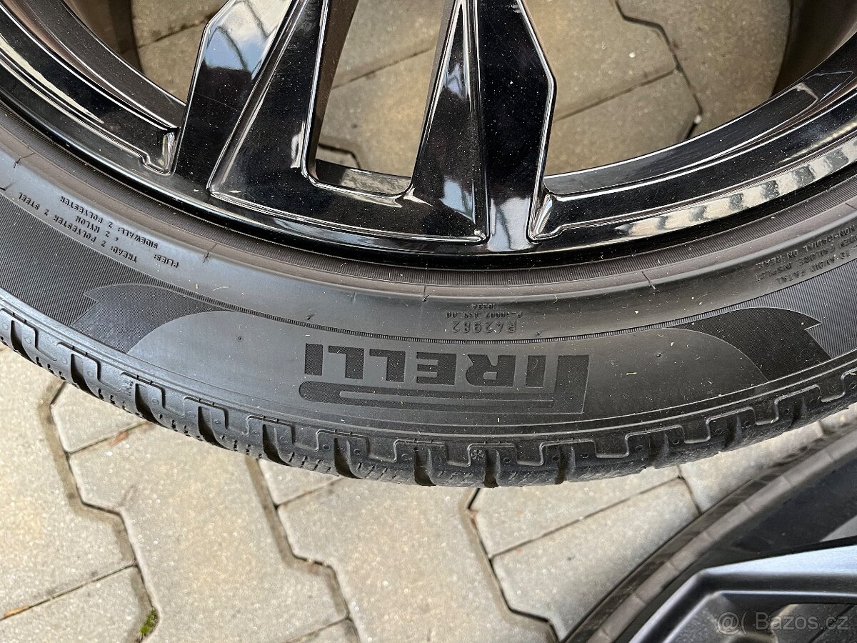 Audi SQ8 / Q8 original 5x112 R22 10J ET21 - 4