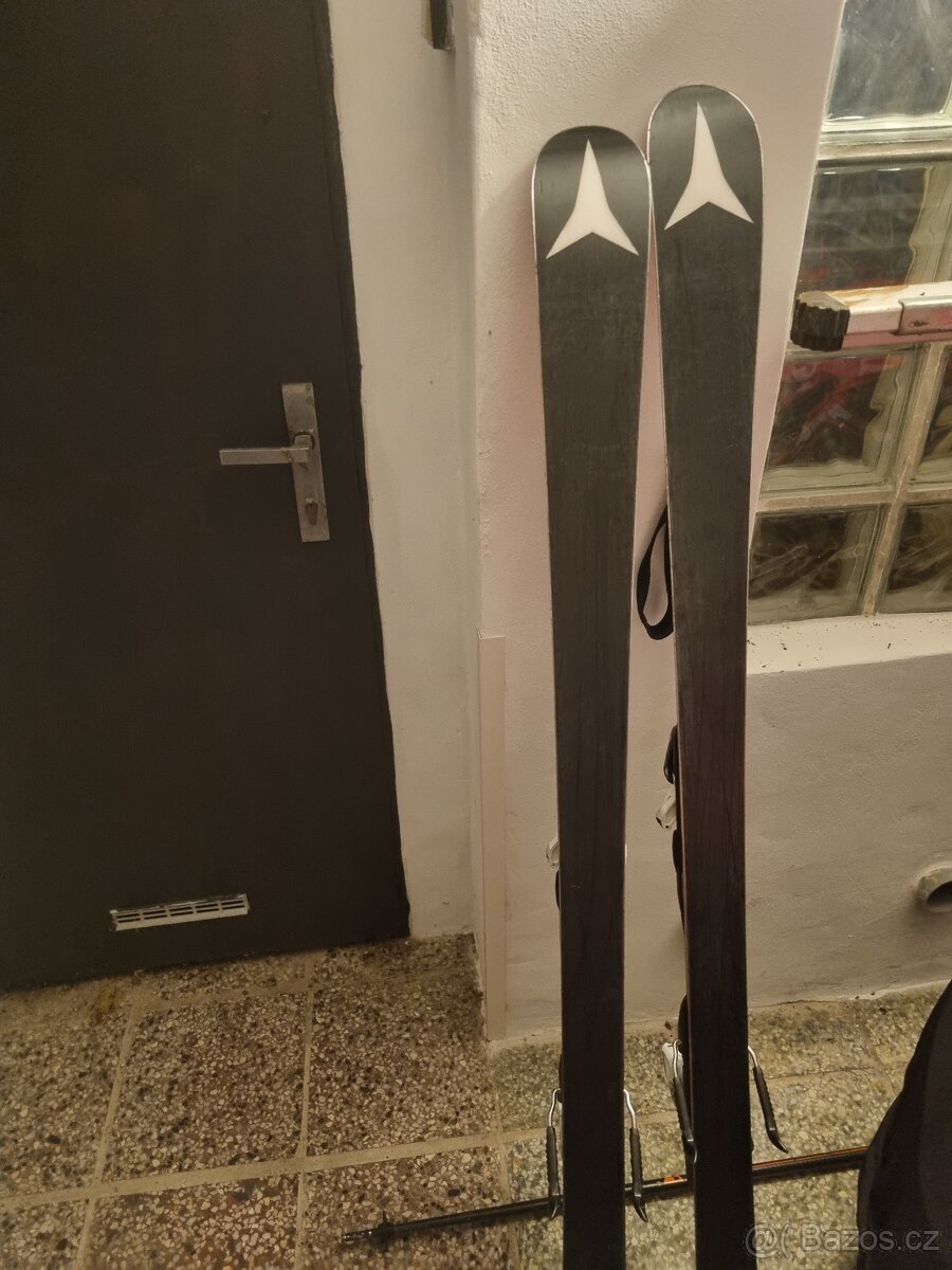 Lyže Atomic Redster 152 - 4