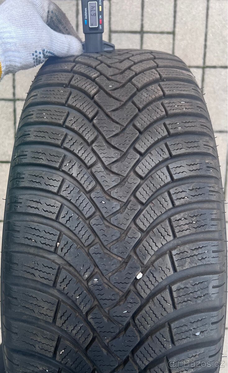 235/55 R18 - 4x zimní Falken, DOT2621 - 4