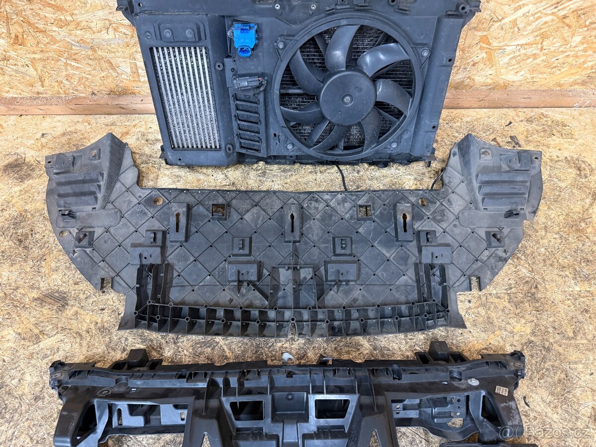 CHLADIČOVÁ STĚNA PEUGEOT 5008 1.6 115KW - 4