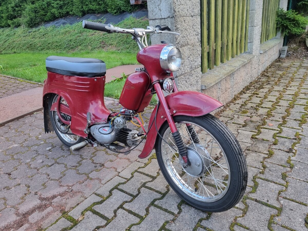 PRODÁM Jawa 555 pařízek, r.v.1958 - 4