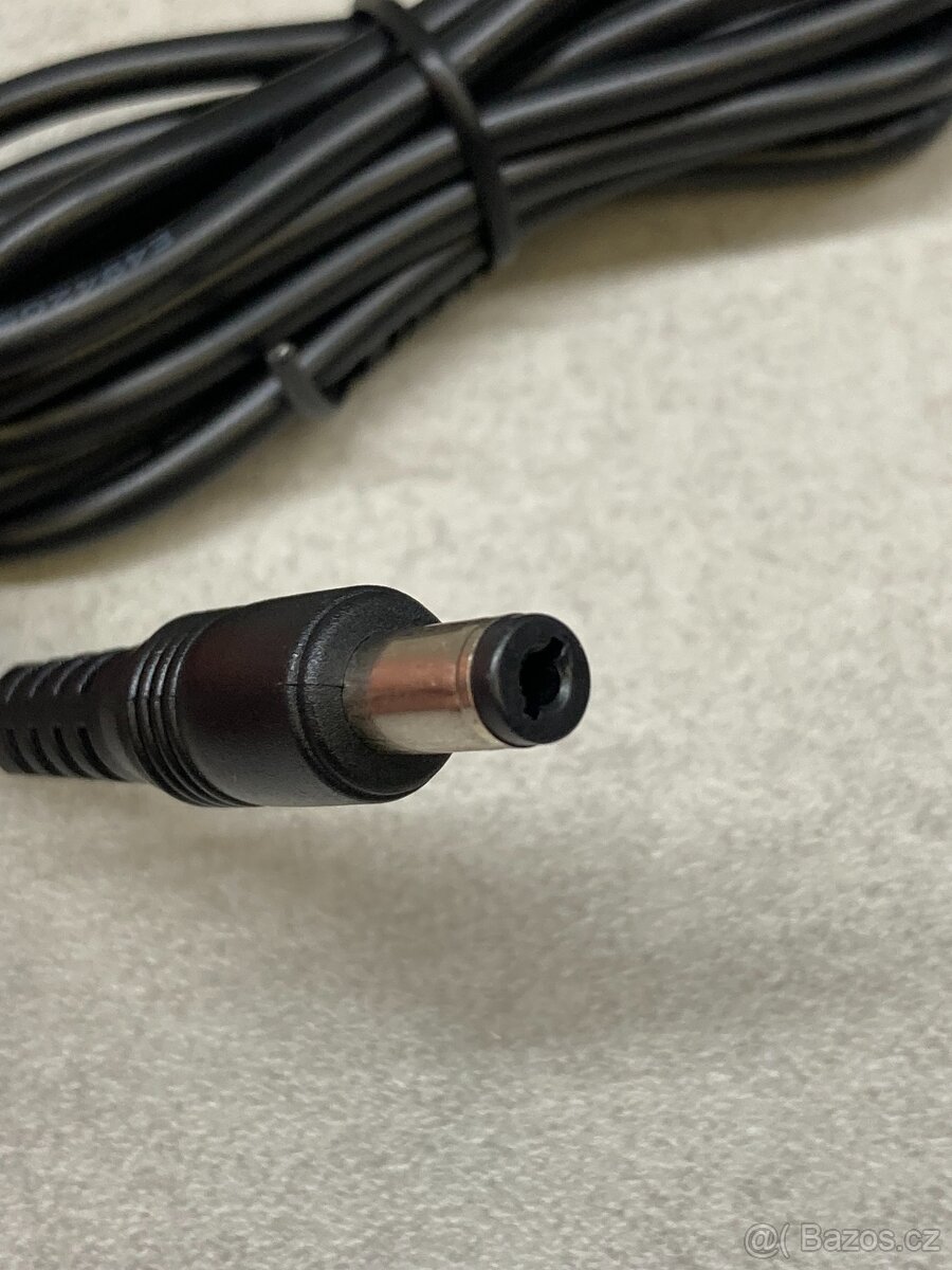 Nabíječka 21V, 0.5A - 4