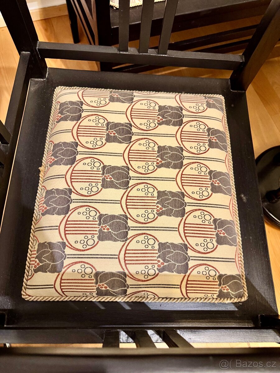 Starožitný set, křesla, lavice, stolek - 4