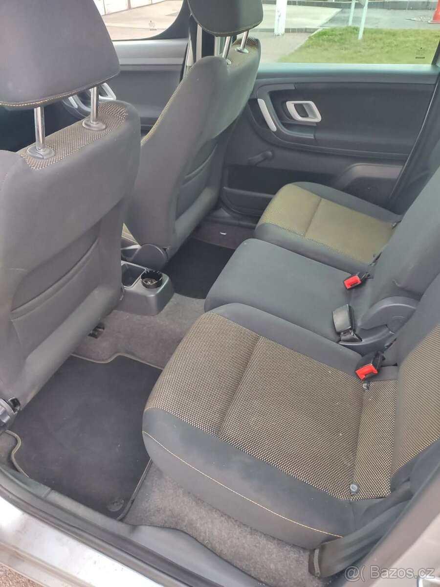 Skoda Roomster 1,4 i - 4