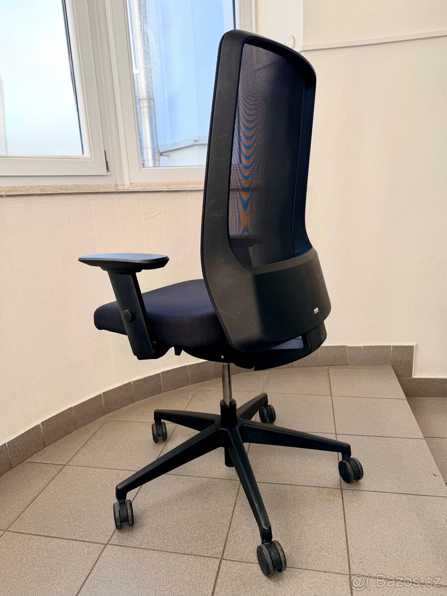 kancelářská židle Interstuhl AIMis1 - 4