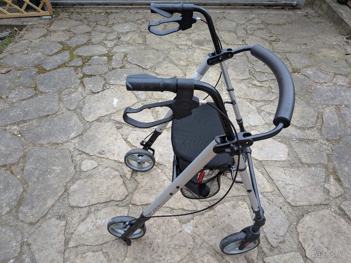 Chodítko pro seniory - 4