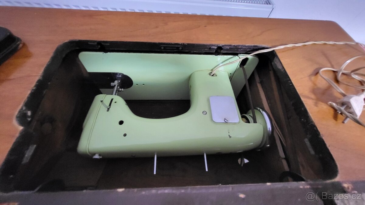 Šicí stroj Minerva - 4