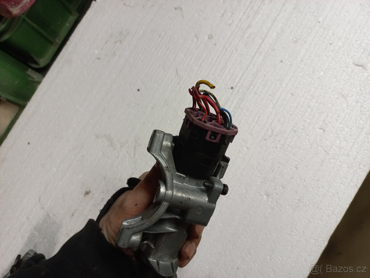 Spínačka Audi A4 B5 2,6 Quatro 4x4 110kw 94-99 - 4