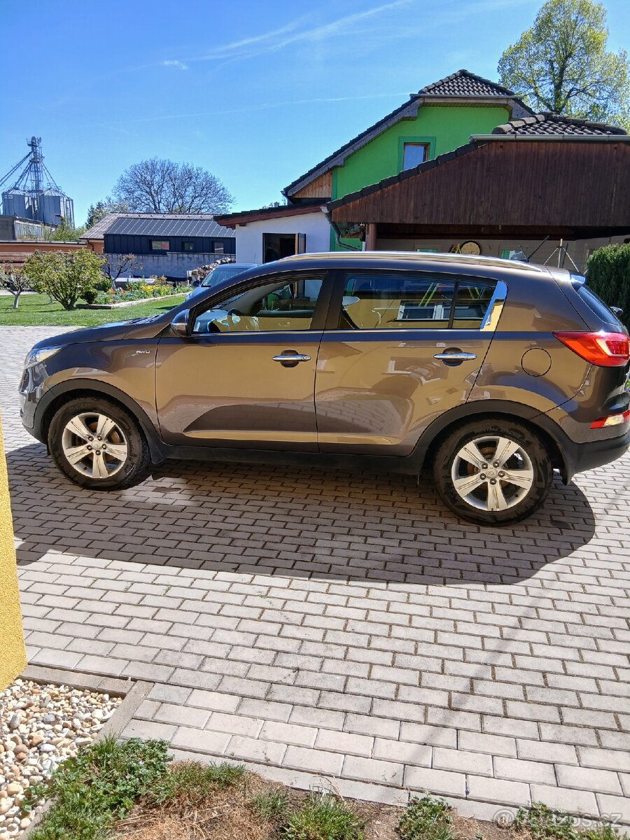 Kia - 4