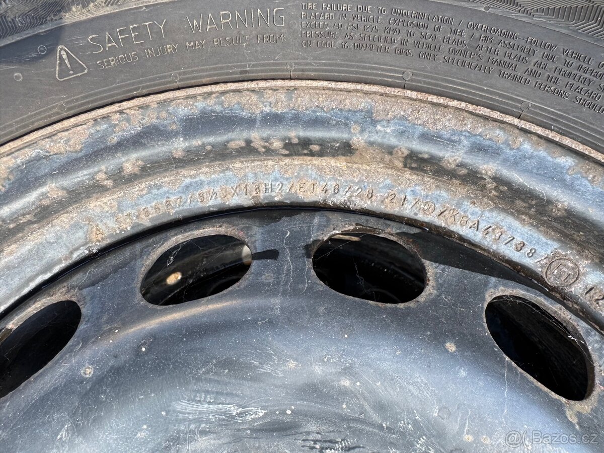 Zimní pneumatiky 205/60/16 + disky - 4