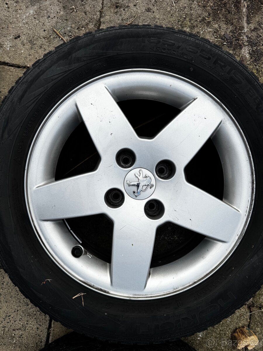 Kola Peugeot 4x108 185/65R15 celoroční pneu - 4