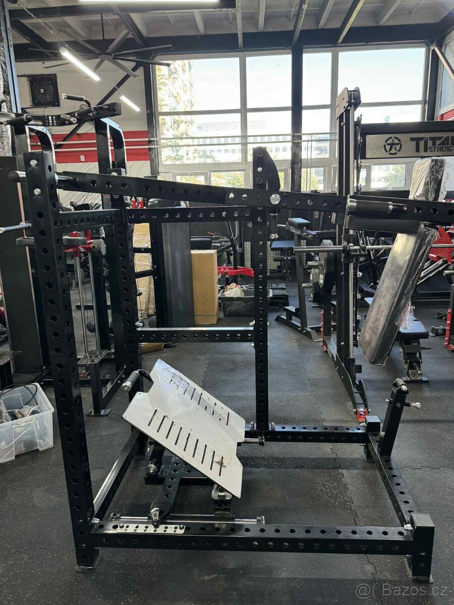 PRODÁM – úplně nový stroj Pendulum Squad - 4