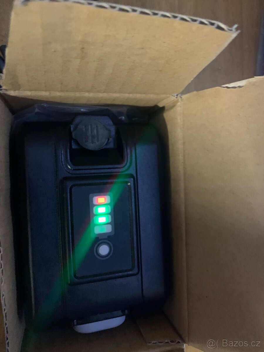 Baterie + nabíječka Oleo-mac - Mountfield - 4