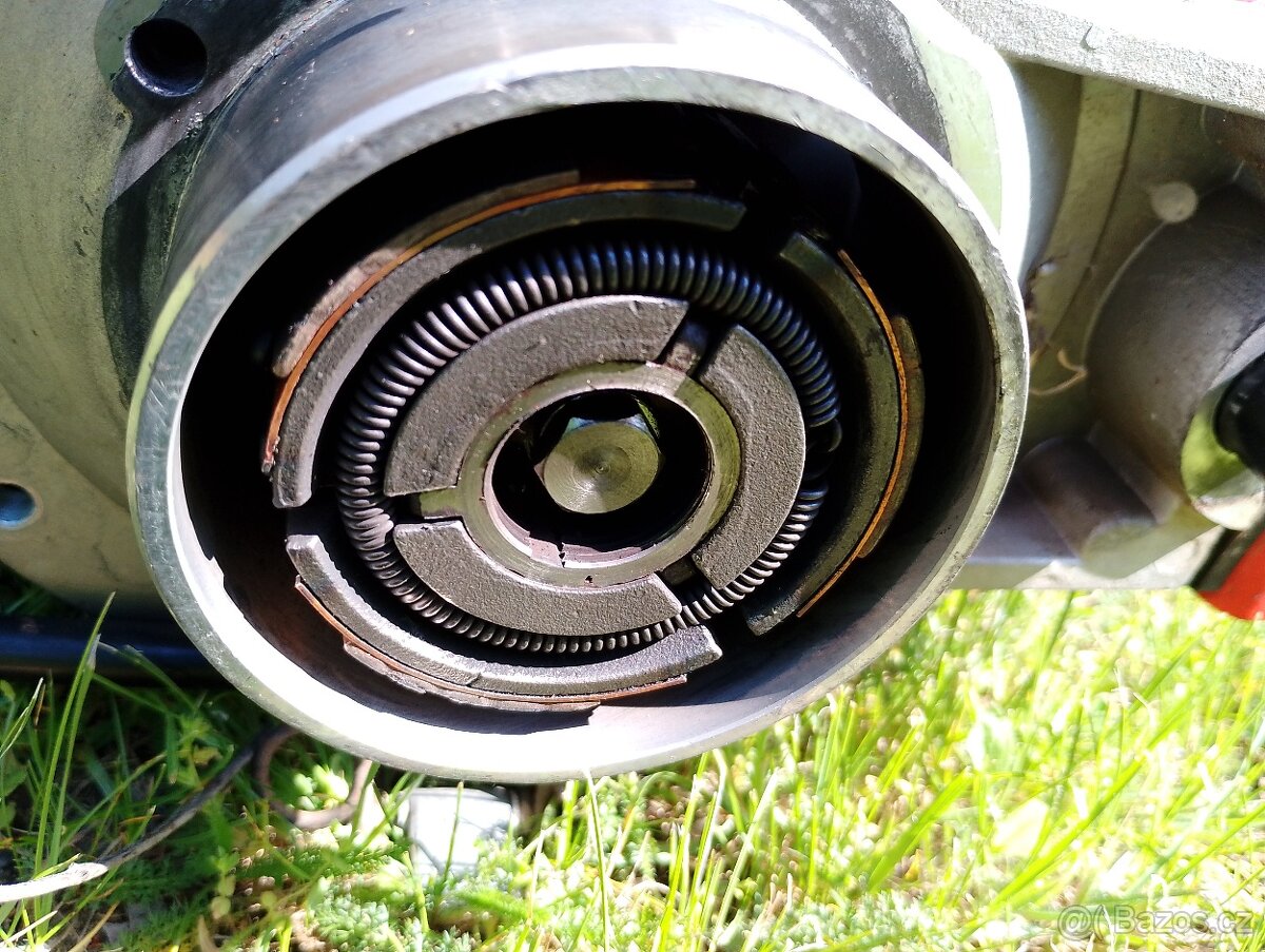 Pohonná jednotka Vari Honda GCV 160 - 4