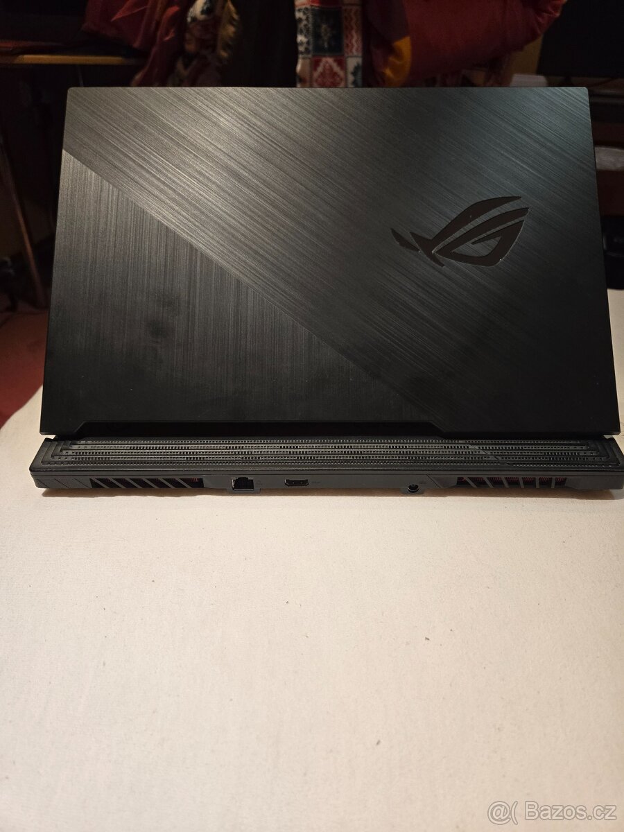 ASUS ROG Strix G531GT – na náhradní díly + 150W ad - 4