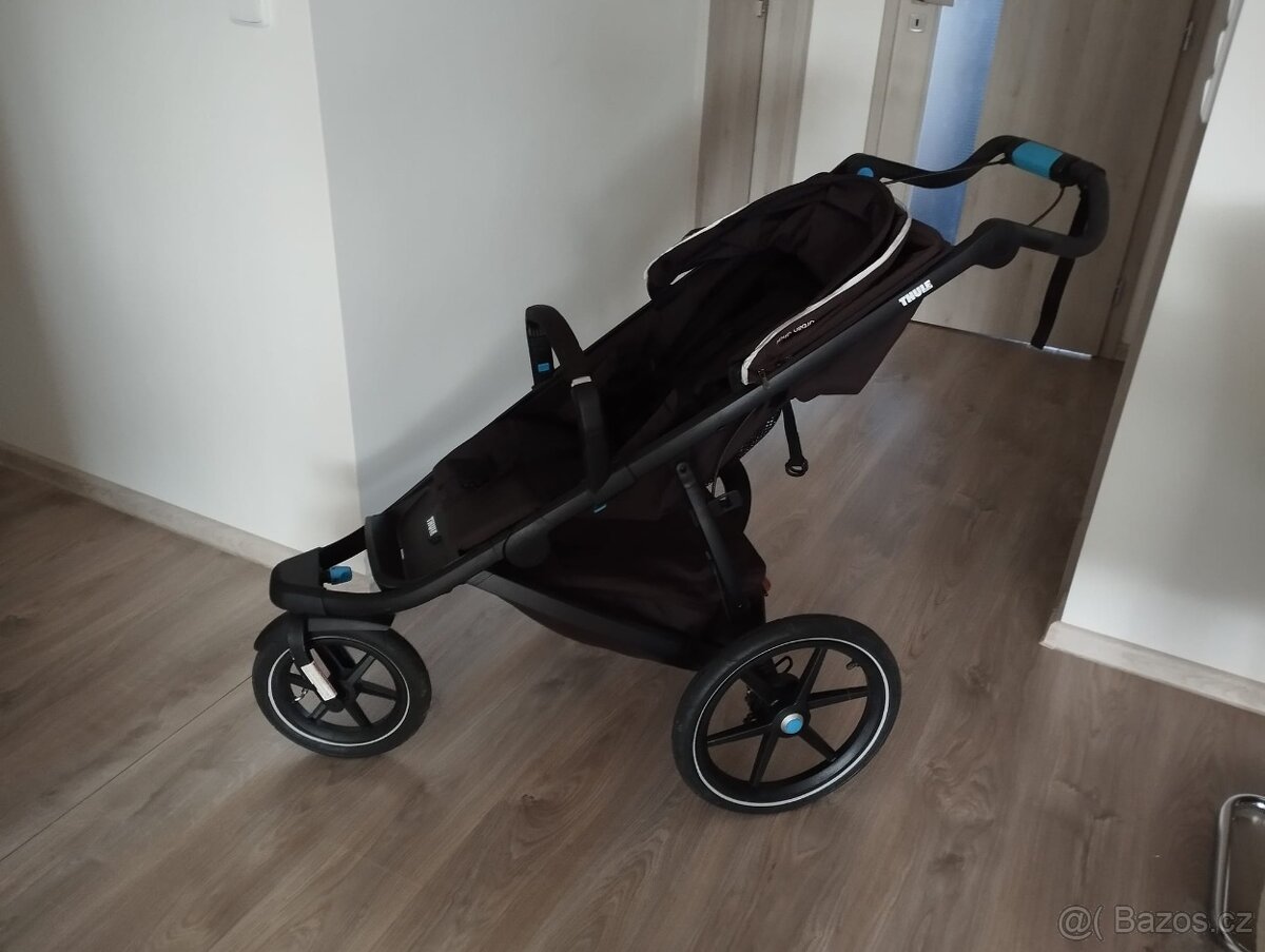 Kočárek Thule Urban Glide 2 Black - 4