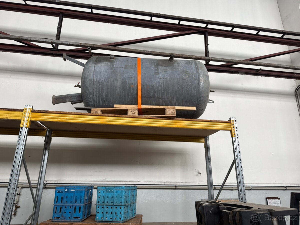 Vzdušník pozinkovaný 1500 - 4