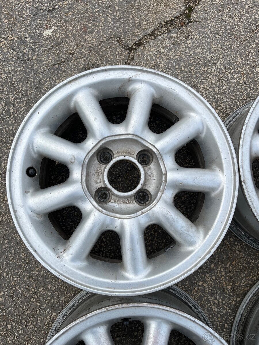 Alu kola Seat R14 - 4