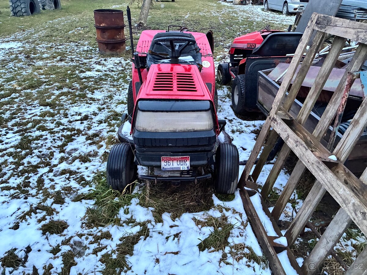 Zahradní sekací traktůrek - 4