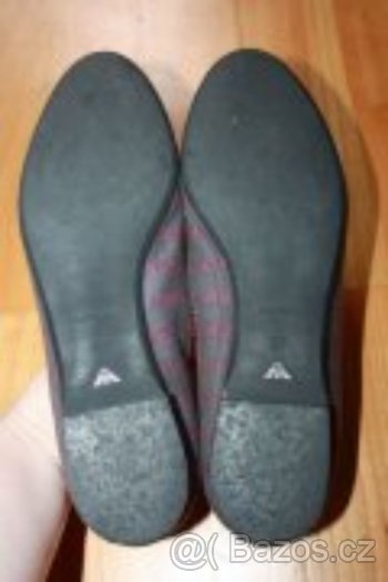 NOVÉ nádherné balerínky ARMANI v.37 - 4