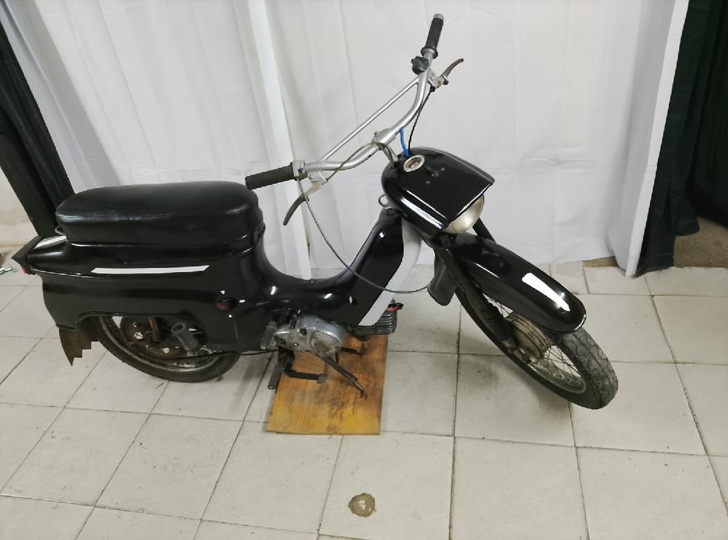 Jawa pionýr černý - 4