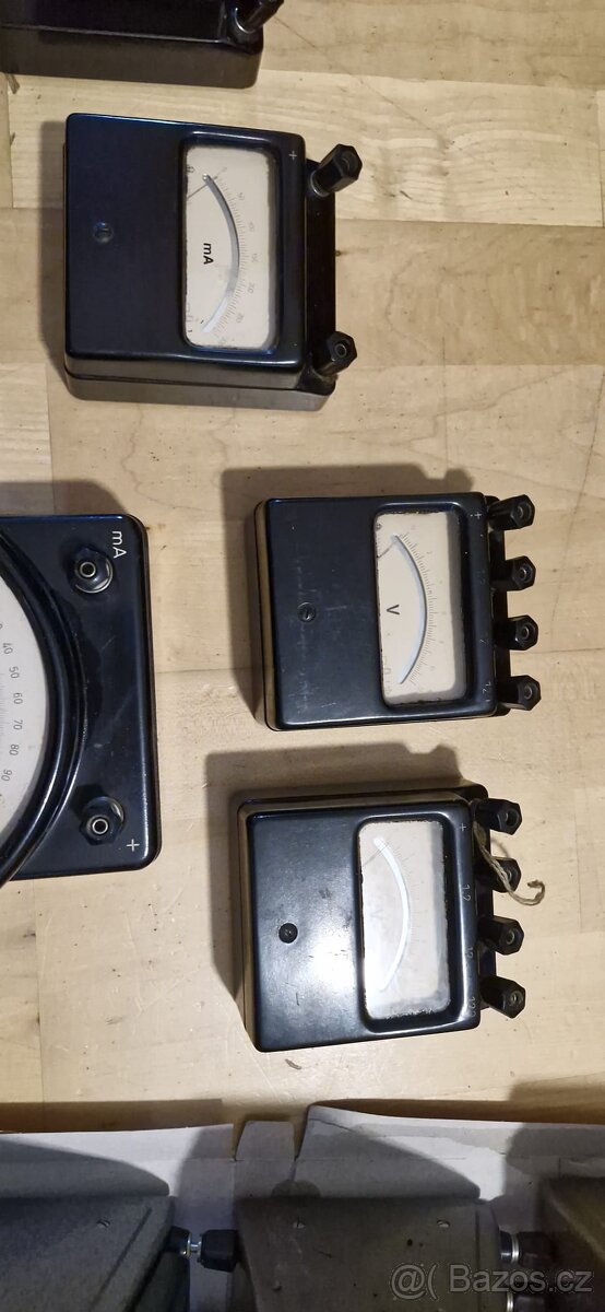 Staré měřící přístroje - 4