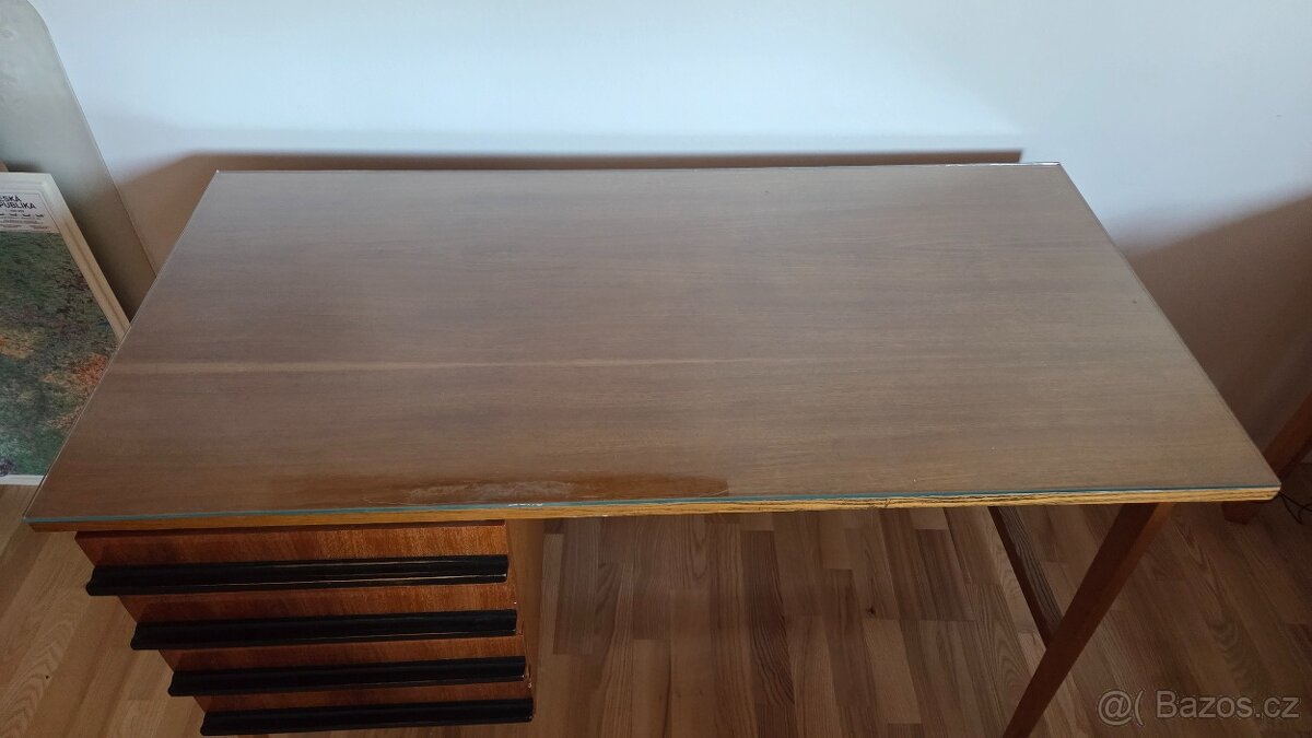 Dřevěný psací stůl (ev. včetně dopravy) - 4