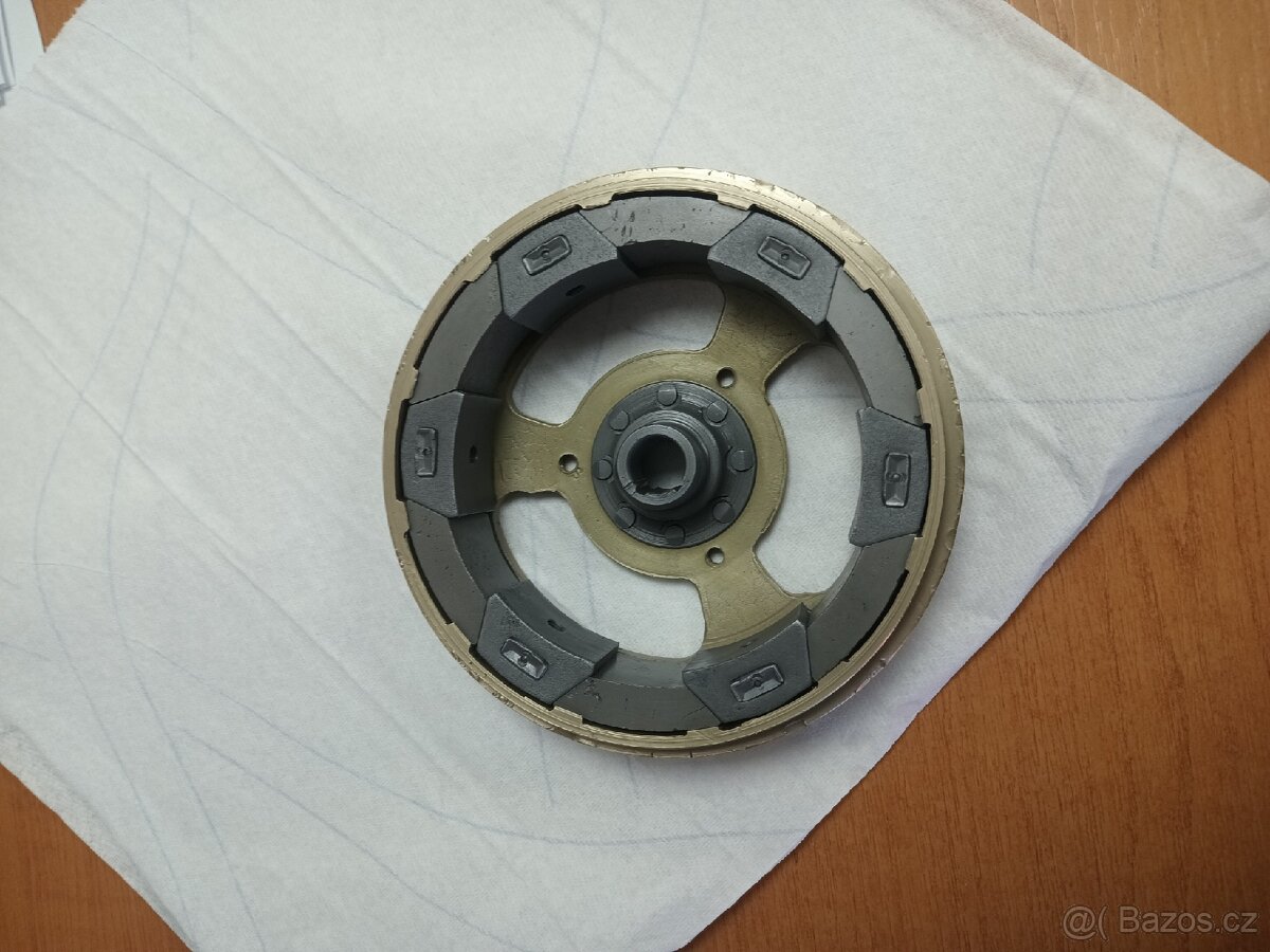 Mosazné magneto zapalování Bosch ULD 1 asi předválečná ČZ - 4