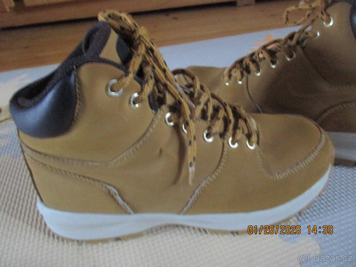 Celoroční boty Zn. Nike - 4