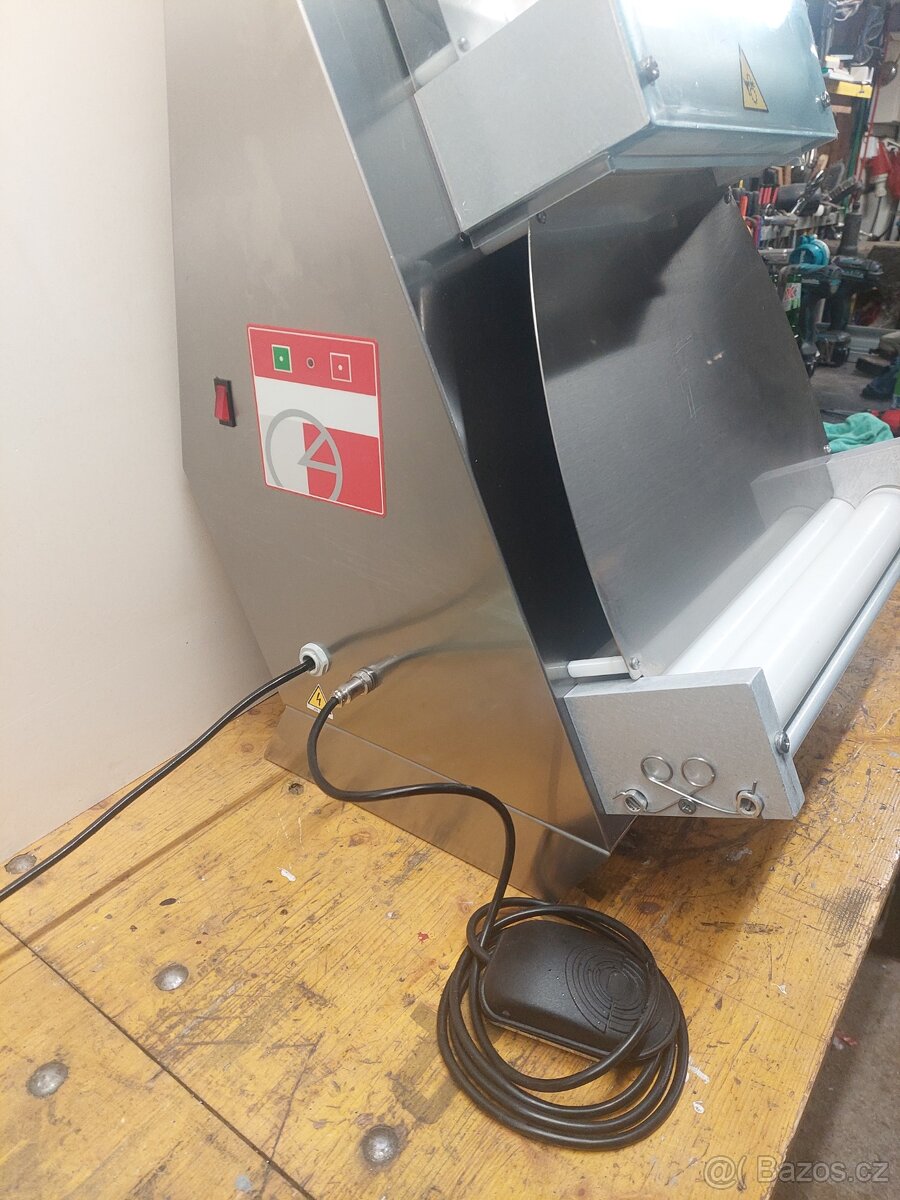 Vyvalovačka na těsto - 4