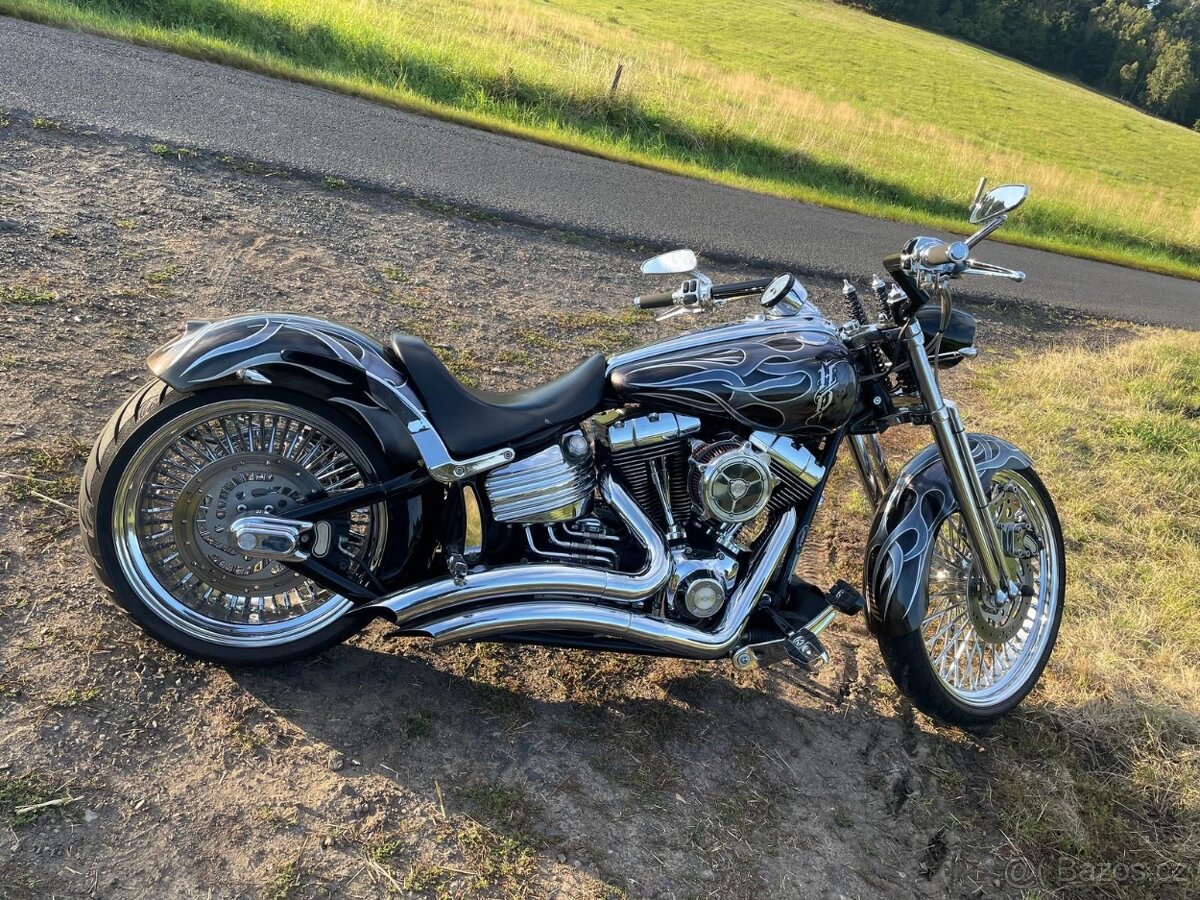 Harley Davidson Softail Rocker - 4