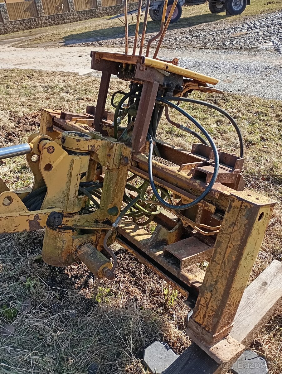 Podkop na smykový nakladač - 4