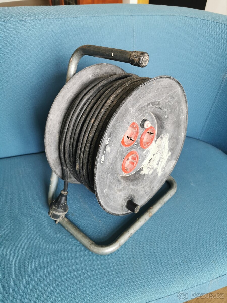 Prodlužovací kabel (buben) 2kusy - 4