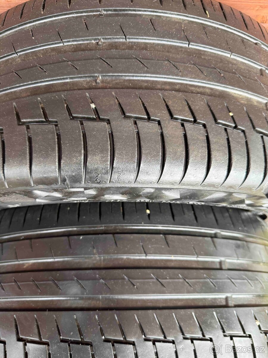 Letní pneumatiky 235/45 R18 - 4