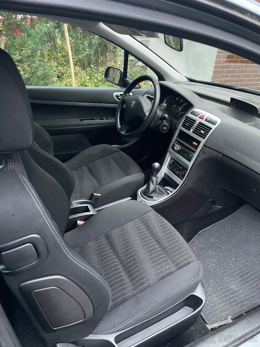Peugeot 307 - 4