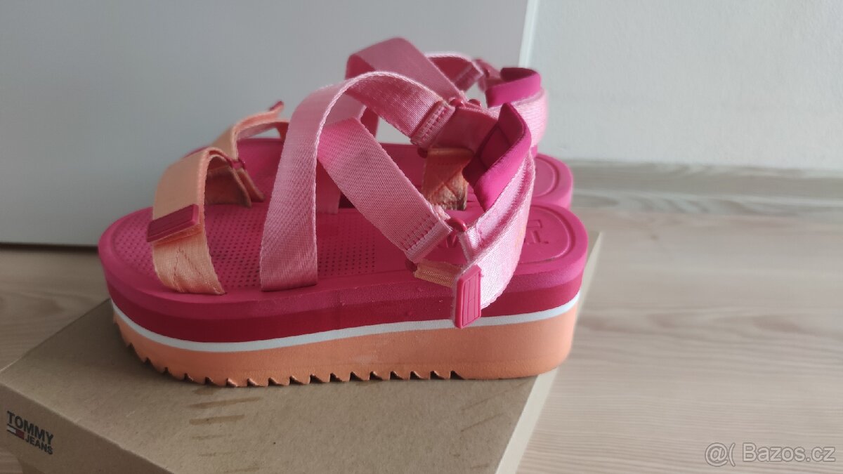 Tommy jeans sandálky 38 - 4