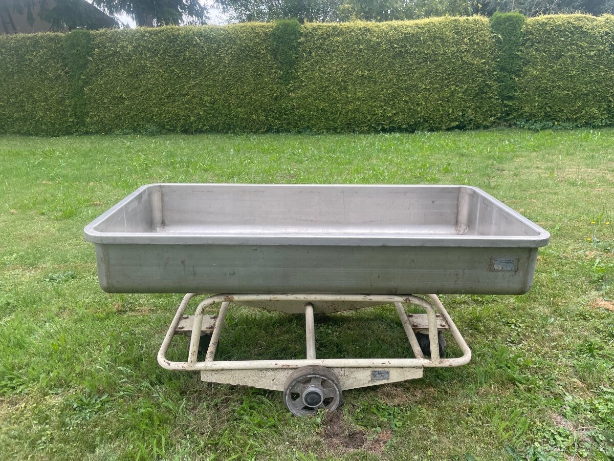 Nerezový vozík na maso - 4