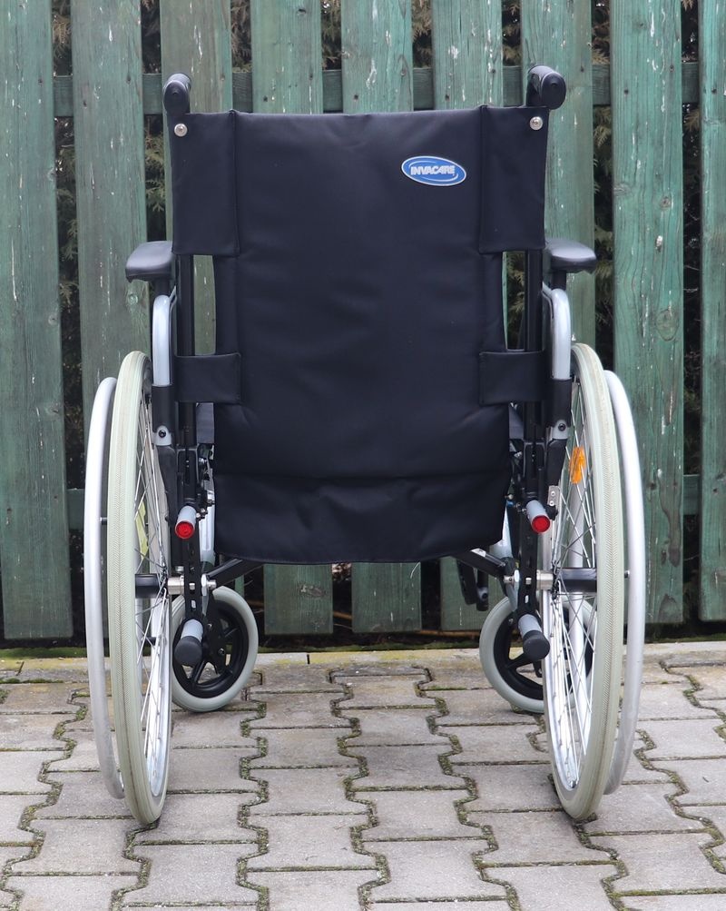 006-Mechanický invalidní vozík Invacare. - 4