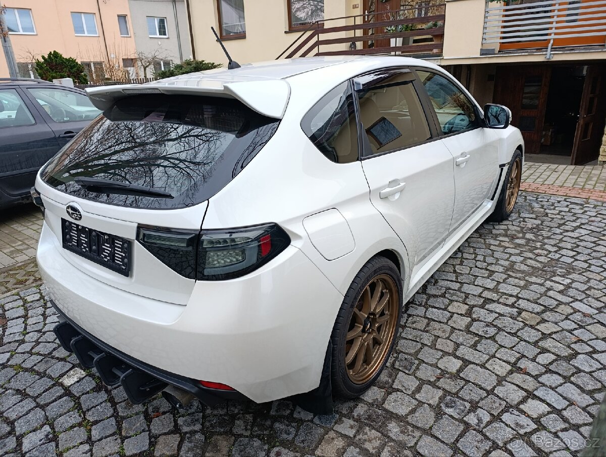 Subaru Impreza WRX STI - 4