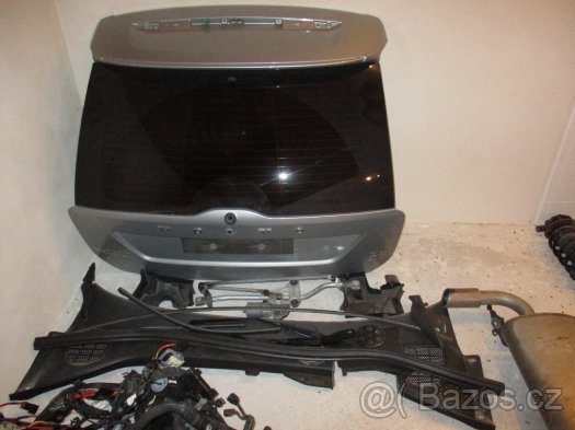 Volvo XC60 2012 D5 158kW AWD - náhradní díly - 4