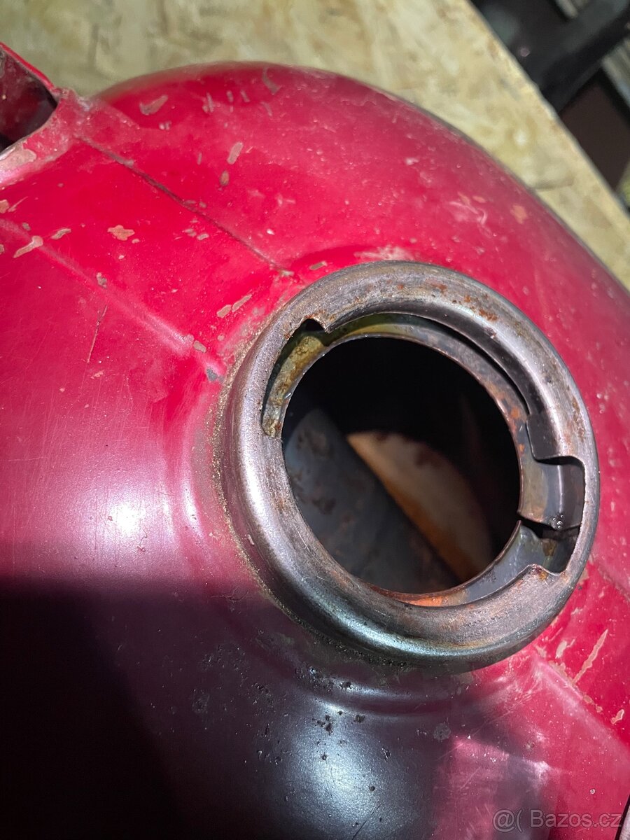 Nádrž Jawa Čz - 4