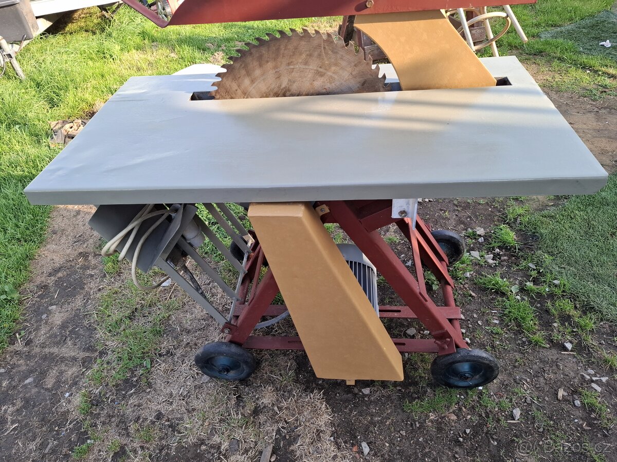 Prodám pilu s kolíbkou - 4