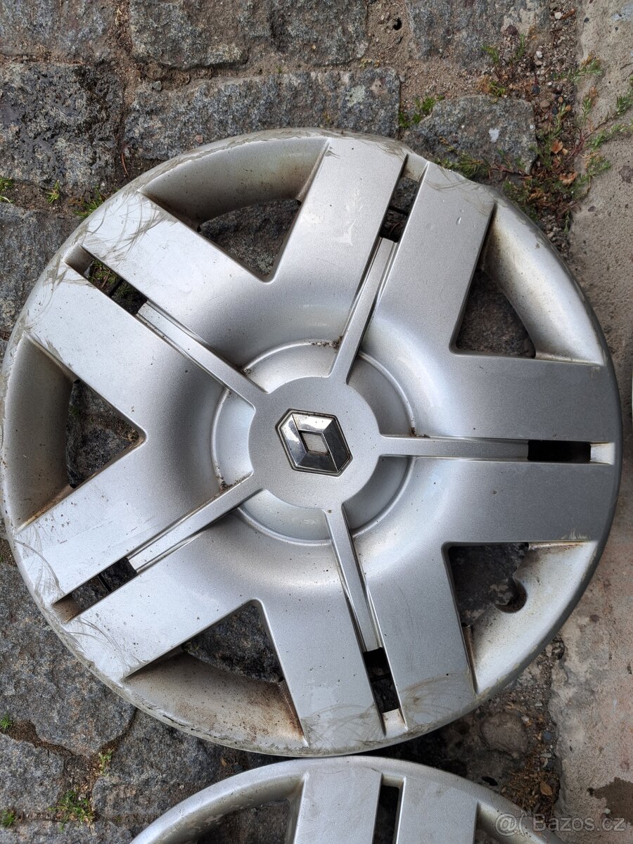 Poklice Renault CAROLI 15" - 4