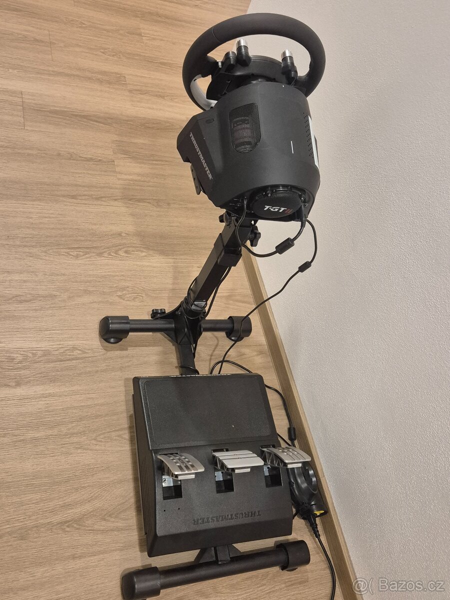 Thrustmaster T-GT II volant a pedály na PS5 - 4