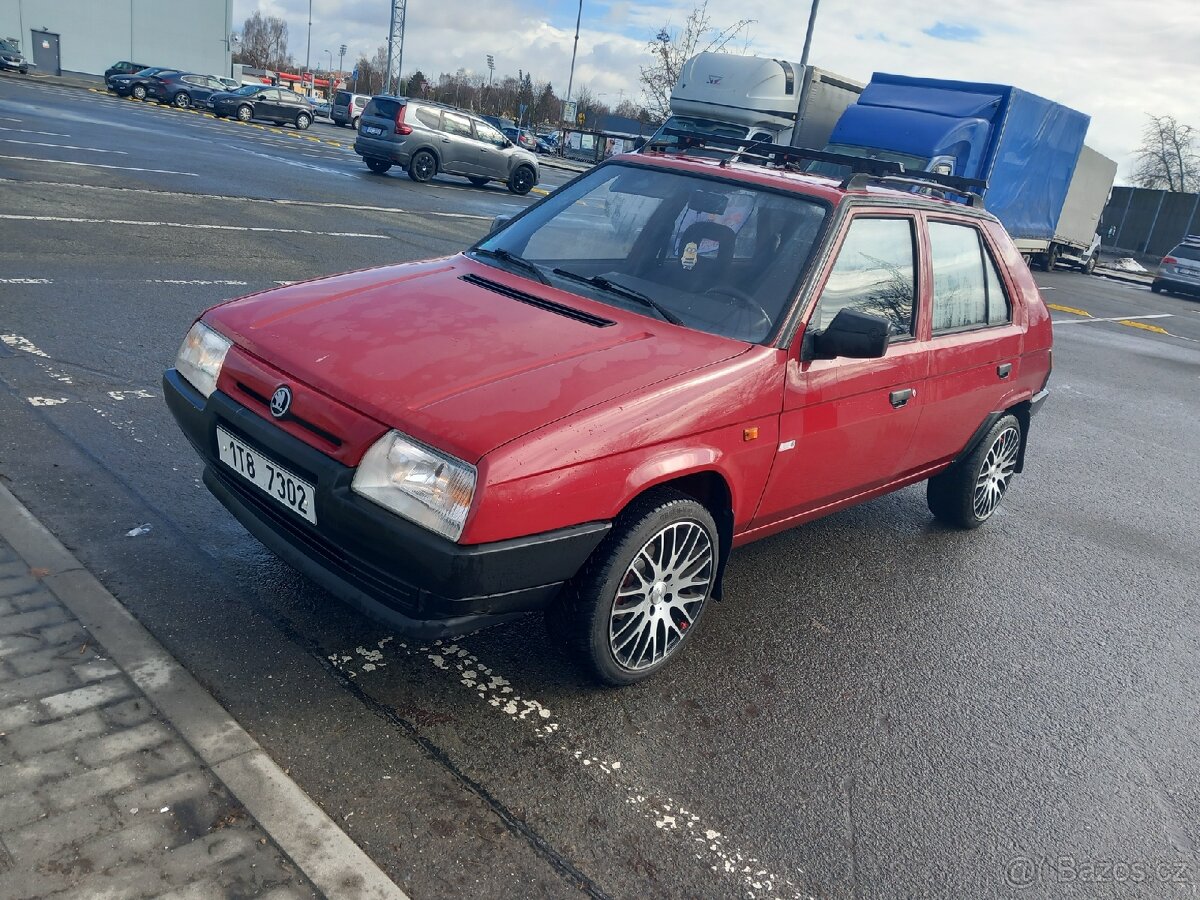 Škoda Favorit 135 LS - 4